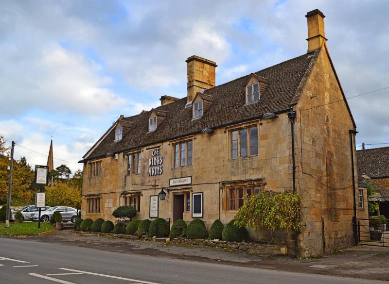 Cotswold Thatched Cottage Mickleton  ภายนอก รูปภาพ